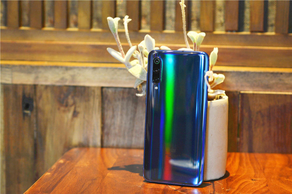 真香!青春版小米9SE,首发骁龙712