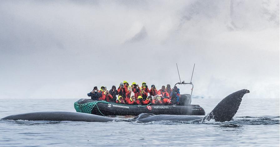 2018中国旅游总收入5.97万亿,高端游受追捧未