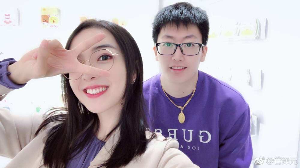 LOL:余霜自曝恋爱观惹众人羡慕，网友:真的嫉妒管泽元了!