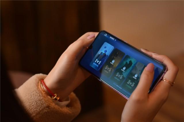 体验小米9游戏性能:刺激战场超高清模式倒计