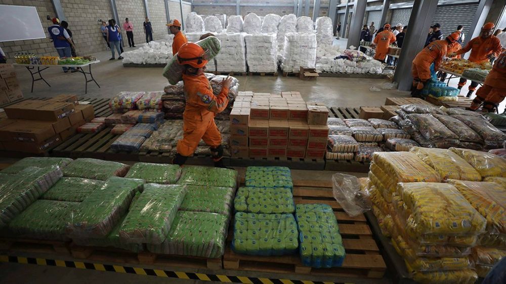 委内瑞拉救援物资被卡怎么办?来场演唱会Bat