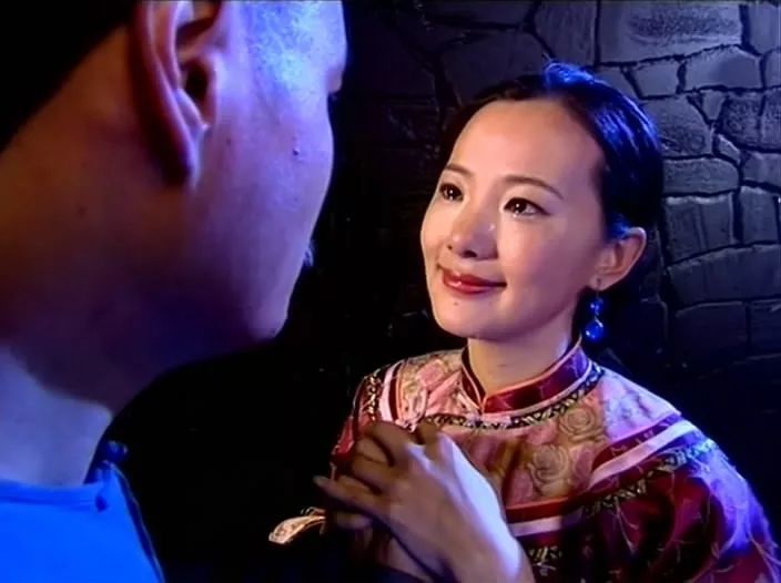 49岁咏梅封影后,是时候夸夸真正成熟有演技的