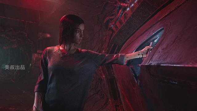 《阿丽塔:战斗天使》看前必读:片名、女主角名