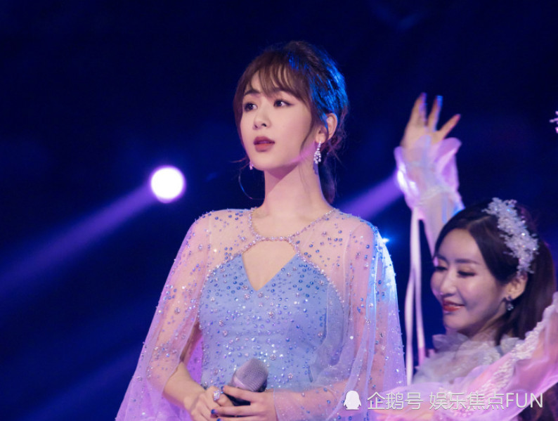 杨紫瘦身成功,网上发布教学视频,网友:还是它的