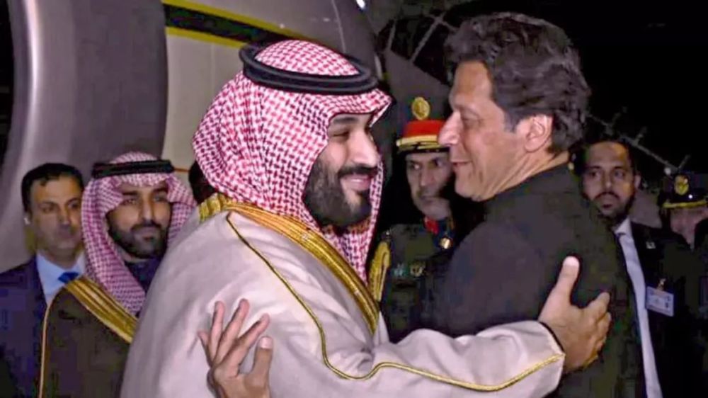 沙特王储今日访华,他的亚洲之行收到意外礼物