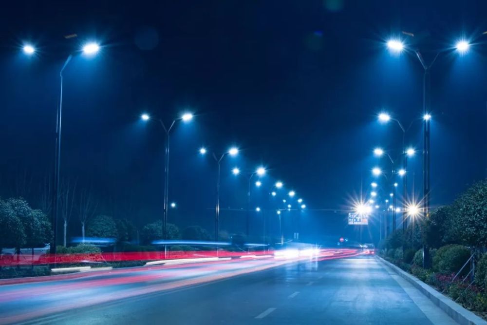 洛阳这条网红街刷爆朋友圈!夜景美翻了