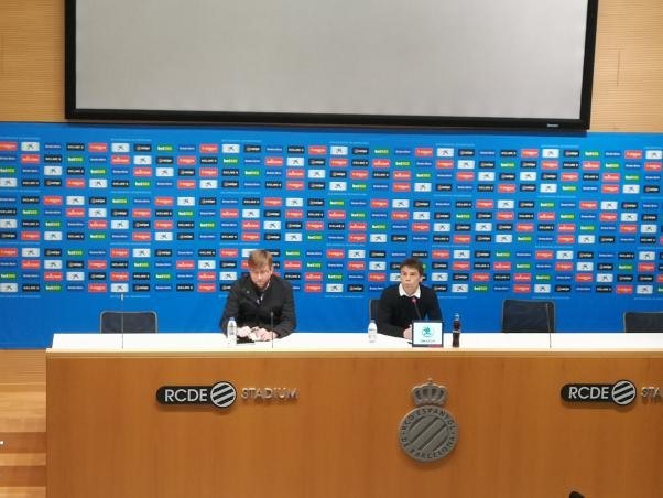 直击-武磊离进球就差个门柱 前国奥队友现场助