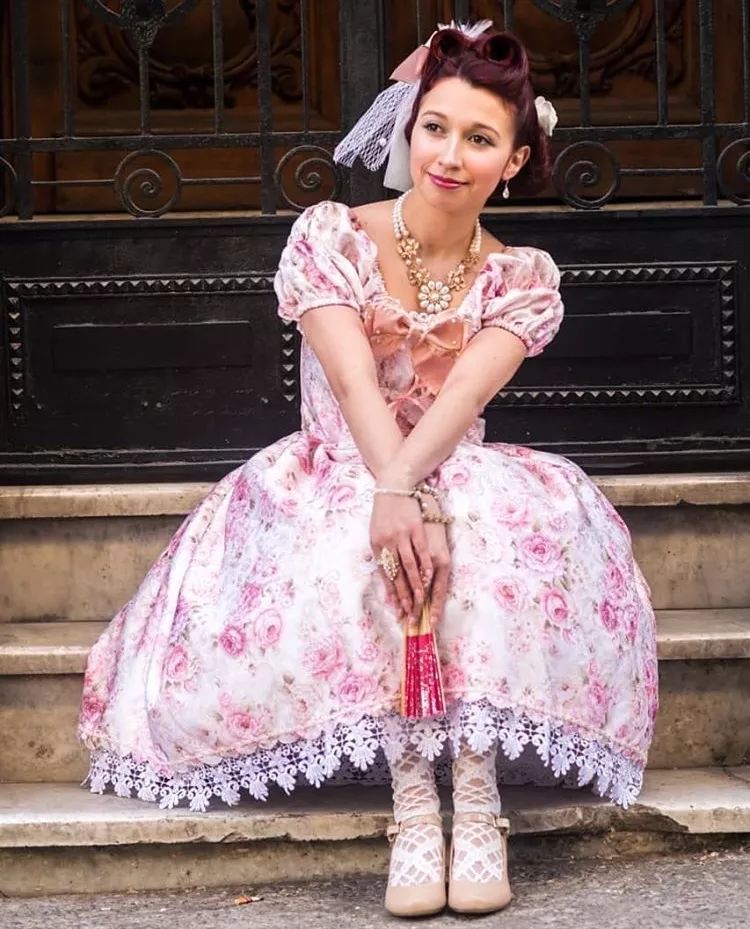 灵魂拷问:胖女孩真的不适合穿洛丽塔洋装吗?