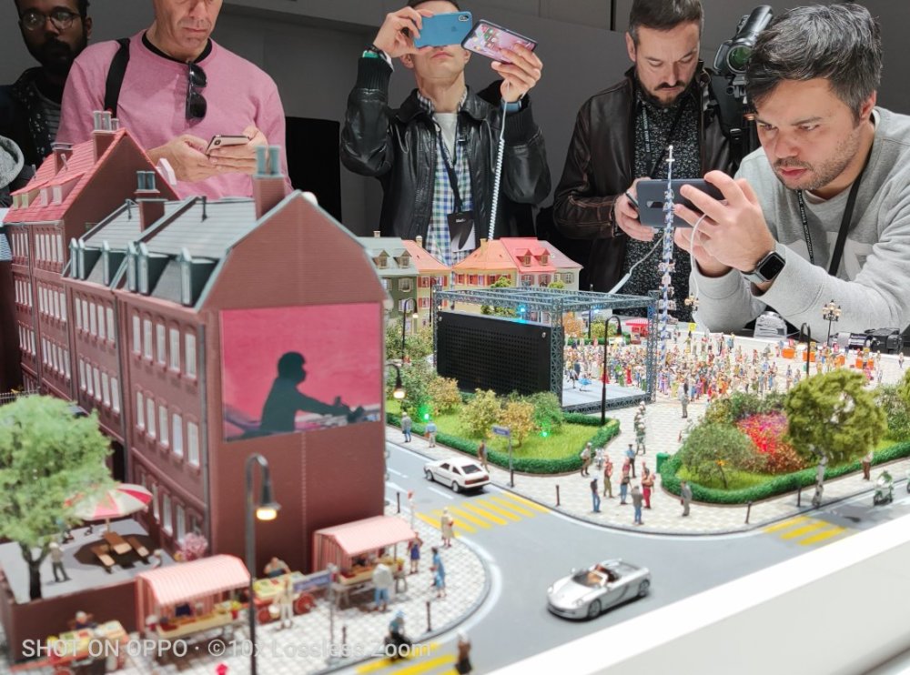 OPPO十倍变焦手机试玩:配4800万三摄 画质强