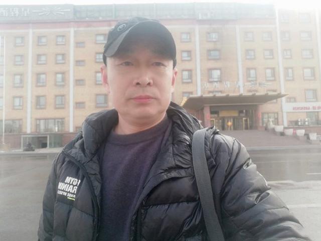 51岁太极高手师承闫芳,签合同即将决战徐晓冬