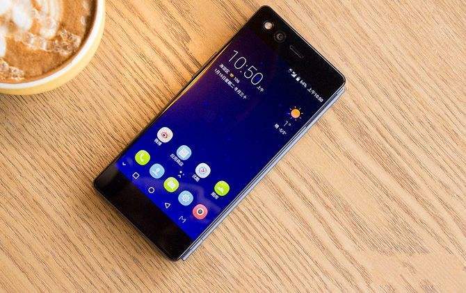 悲催的折叠屏手机,从3888元降至1498元,依旧无