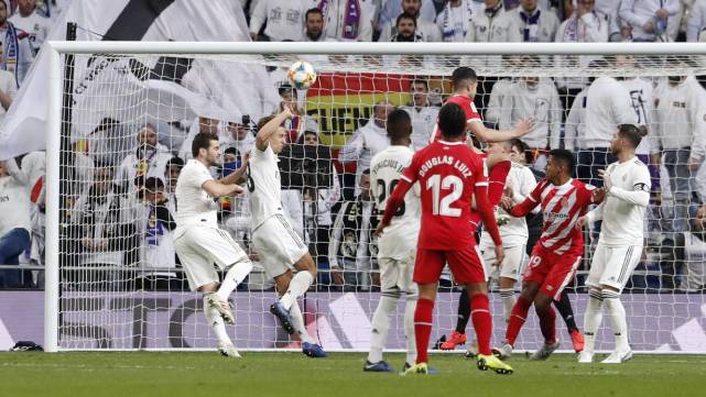 曝IFAB考虑修改足球规则 禁区内手球一概判点