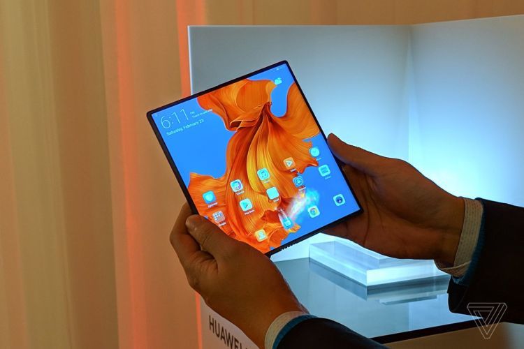 华为发布折叠屏手机Mate X
