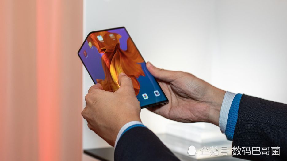 首批5G手机价格:华为MateX卖1万7 小米MIX3