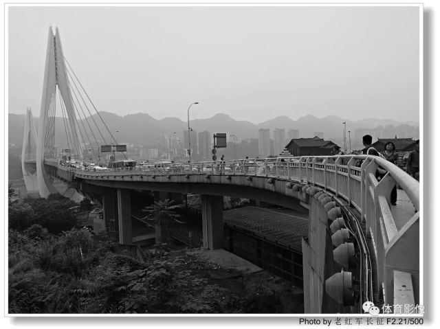 重庆大都市区经济总量_重庆市区位图(2)