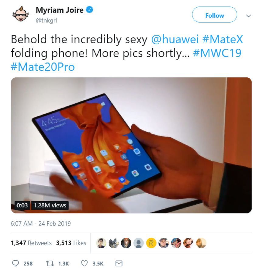 华为5G折叠屏火了!外国网友已疯,反应太搞笑