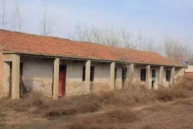 丰县老家乡村小学的老照片,曾经的旧时光,再也回不去了