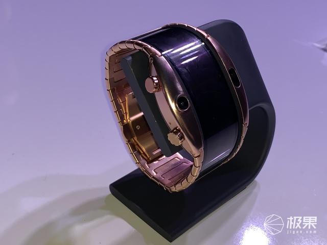 努比亚Alpha真机上手:首款可穿戴柔性手机,体验