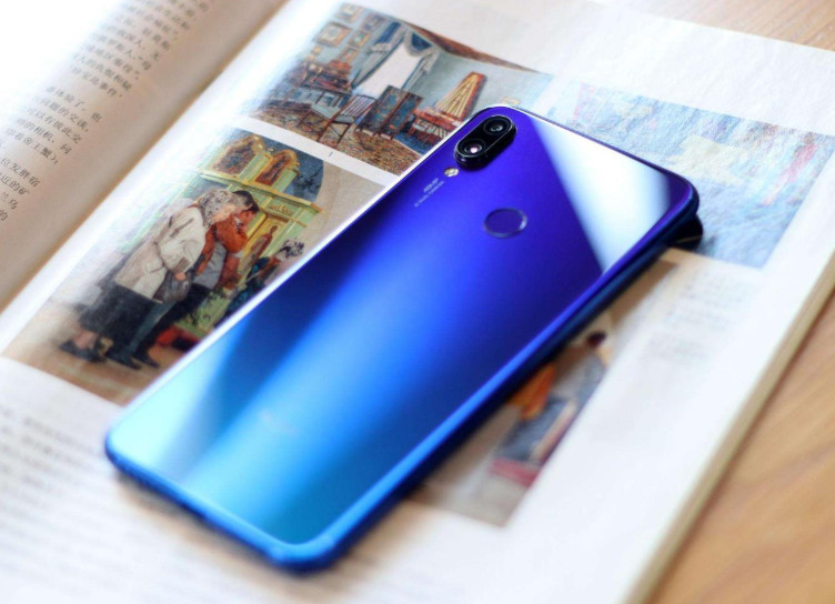 红米note7Pro将在本周发布,外观和红米note7一