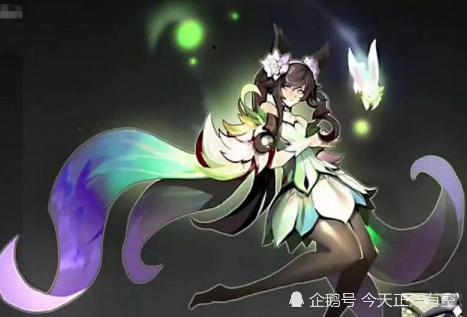 两位英雄荣获典藏资格?貂蝉孔雀翎穿蓝色长裙