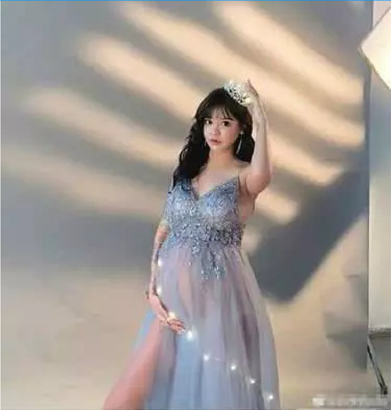 怀孕八个月的韩安冉仍不忘臭美，穿星光裙拍孕肚照的她不要太美!