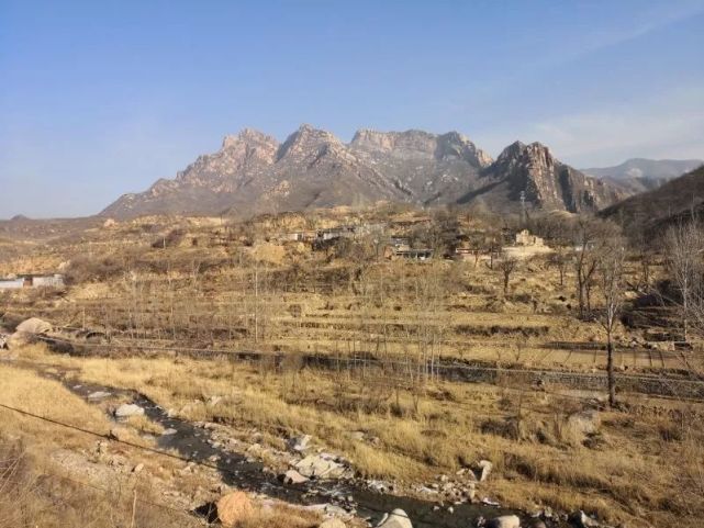 卢白子,郄庄老杨,卢亚军撰稿:平山县村考办卢亚军,爱平山网王贞