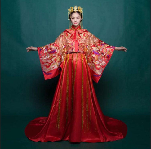 汉服中式婚纱_汉服婚纱