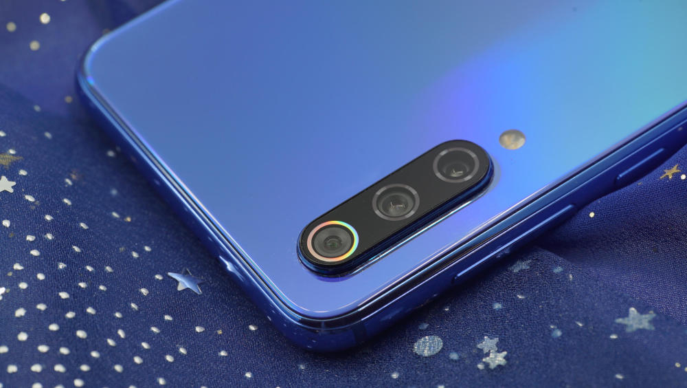 小米9SE上手:除了处理器,几乎和米9一样,1999