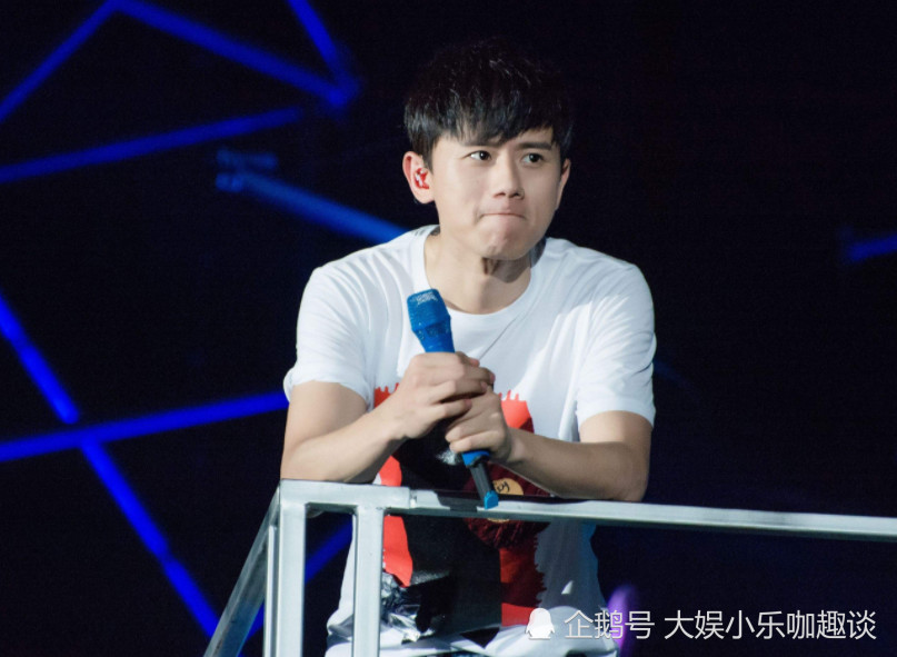 张杰三年前唱的这首歌,现再度火遍朋友圈,还跟