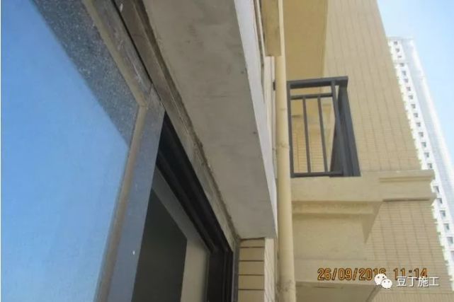 建筑外门窗漏水的4种原因和优秀做法,看完就不怕装修