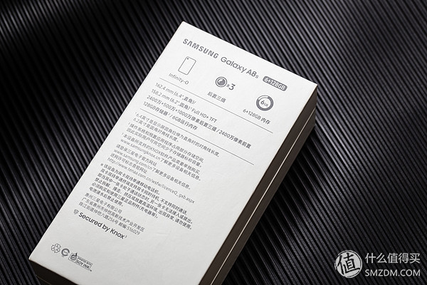 一眼入魂的中端性价比力作,三星Galaxy A8s