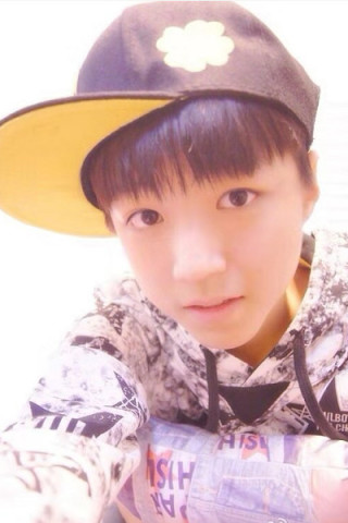 tfboys五年前vs五年后,曾经小小少年,如今风度翩翩!