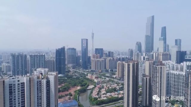 人口300万的城市_福建GDP与上海 福建各地市2020年gdp(3)