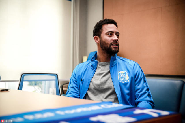 一文读懂冬窗:大牌外援未绝迹 归化吸睛3队点