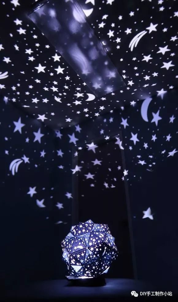 自制二十面体星光投影灯 让天花板变最美星夜 看点快报