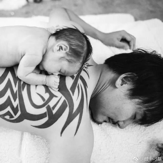 袁咏仪自曝产后抑郁每天哭,这些女星也曾被产