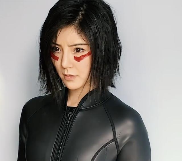 赵奕欢神还原阿丽塔,cos阿丽塔的形象和配音,