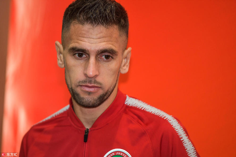 王宝山:大连一方很强但建业准备好了 外援选择