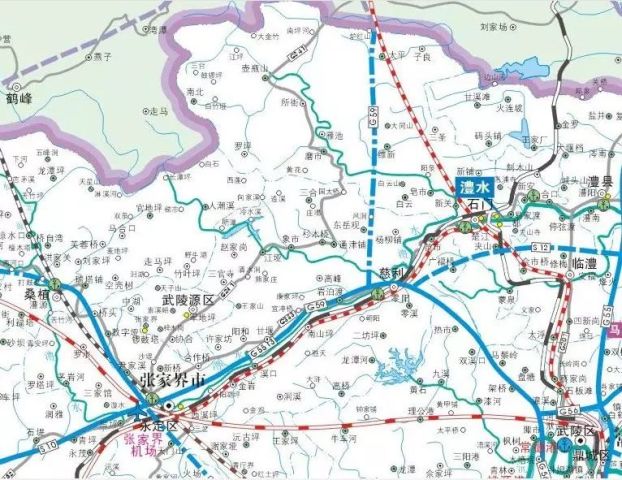 和规划建设的   铁路共有8条    黔张常快铁   黔张常铁路规划线路