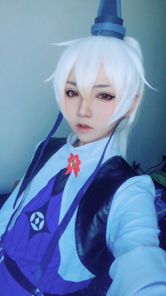 《我家大师兄脑子有坑》印飞星cosplay正片