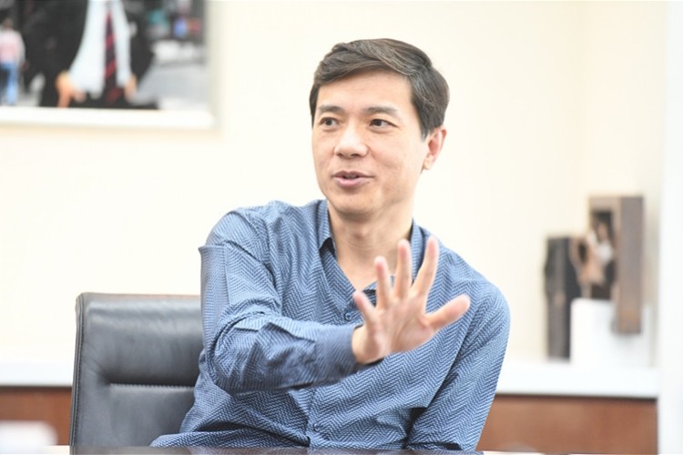 百度创始人李彦宏:这次上两会带了3个"智能"提案