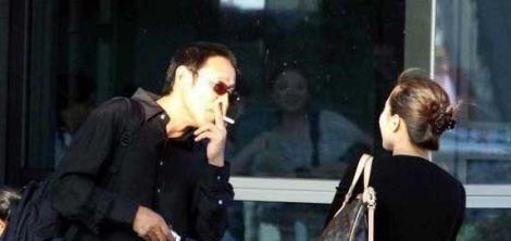 盘点那些喜欢抽烟的明星