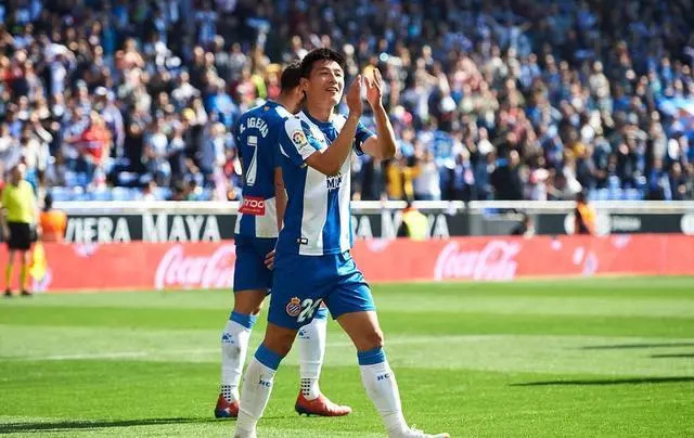 西班牙记者评武磊:适应能力超强 他还需提高决