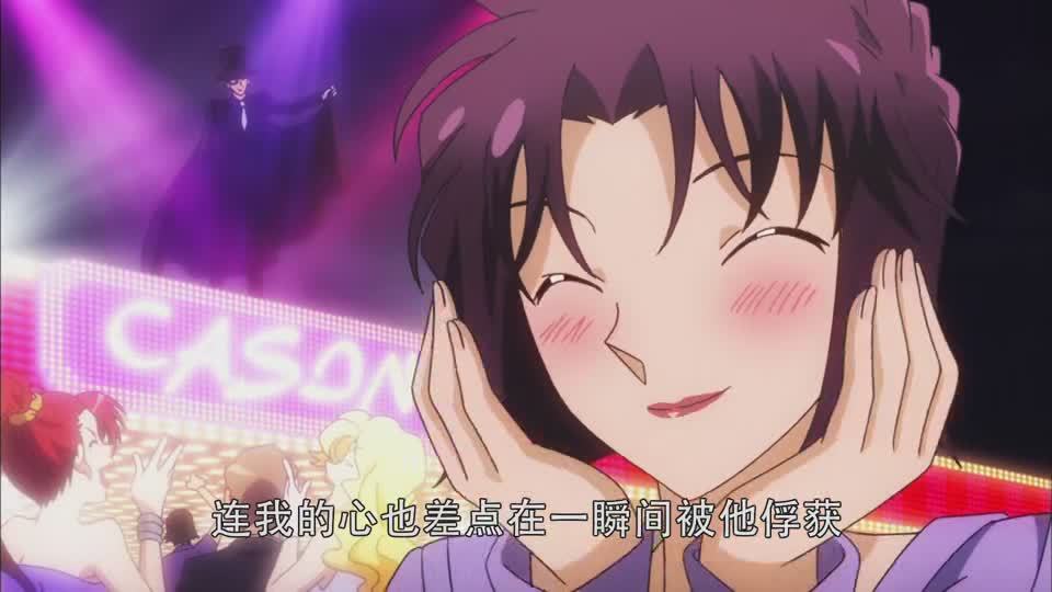 怪盗基德也就是黑羽快斗的妈妈黑羽千影也是,原本以为是一个神秘的