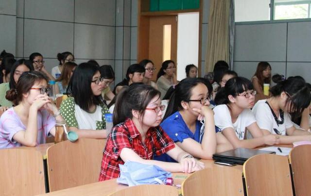 人口不敢报了_人口普查图片(2)