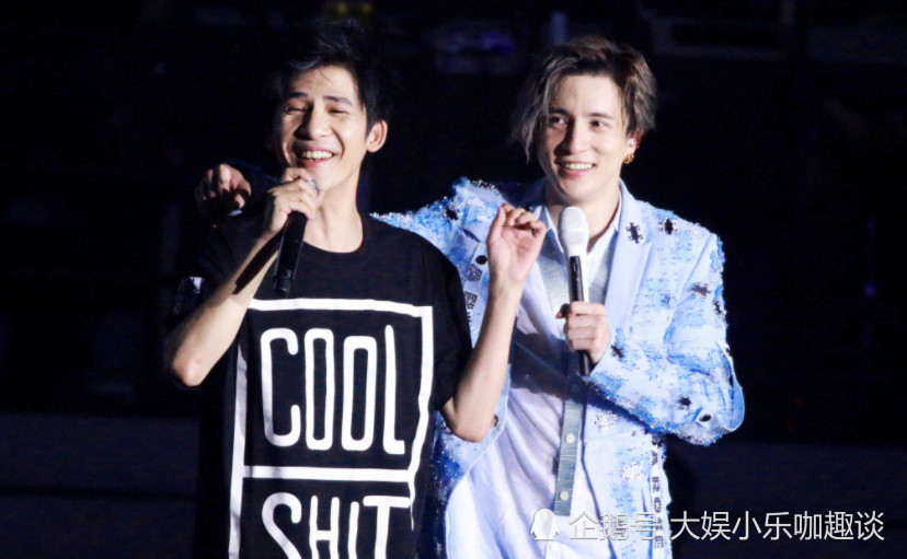 薛之谦这首悲伤的歌,每句歌词都在试图挽回前