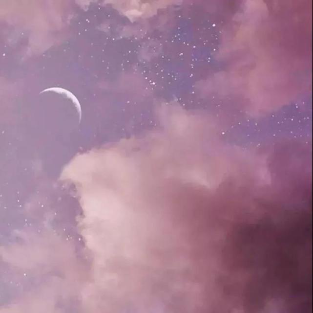 星空总是给人一种很美的感觉,粉色 星空就会变得梦幻唯美,粉色的云彩
