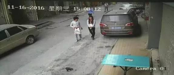 14岁少女被陌生男拉走 2小时发给家人8个字……