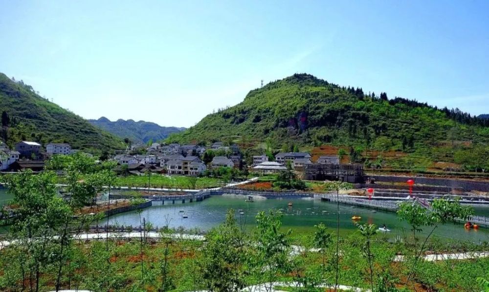 丹砂街道人口_夜晚街道图片