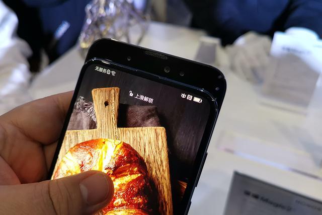 荣耀最贵手机开售:512GB、石墨烯配3D人脸识